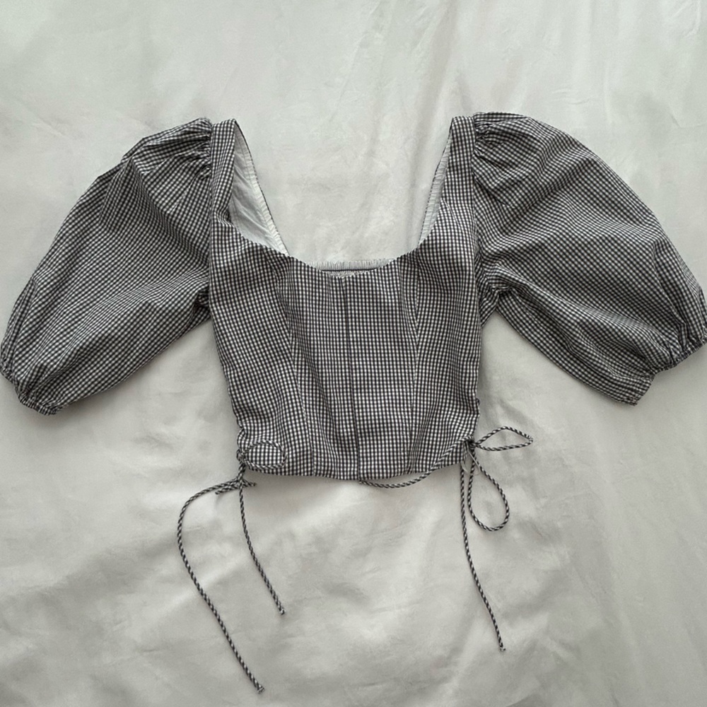 Abercrombie puff sleeve gingham top